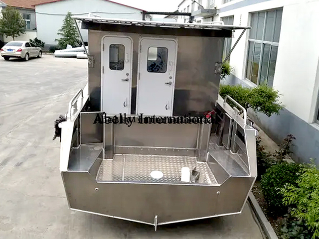 Crafeur d'atterrissage en aluminium avec cabine