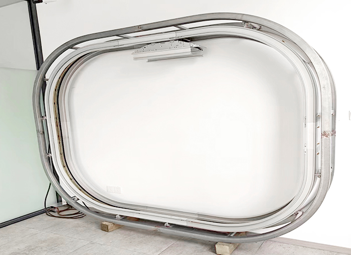 Abelly fournit le service de flexion pour le convoyeur de transfert médical. Abelly est la principale expérience en aluminium pour une solution en aluminium.
