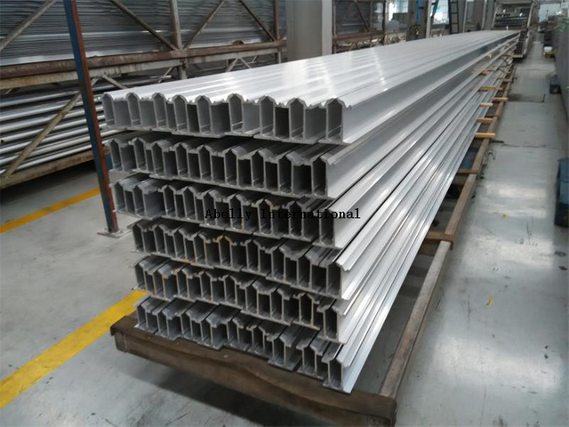 Profils en aluminium pour le stock de chemin de fer