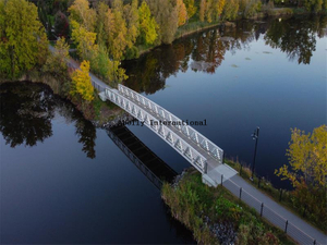 Passerelle en aluminium