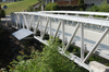 Passerelle de piétons en aluminium